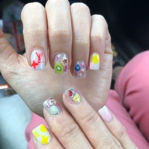 Meet your Posher, Helen